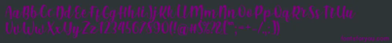 Więcej informacji o czcionce Shink Font by Rifki 7NTypes Czcionka Shink Font by Rifki 7NTypes – fioletowe czcionki na czarnym tle