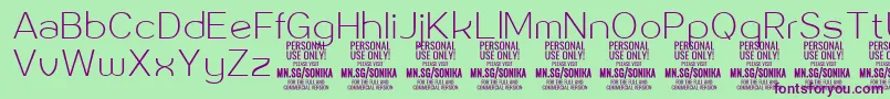 Czcionka Sonika Th PERSONAL – fioletowe czcionki na zielonym tle