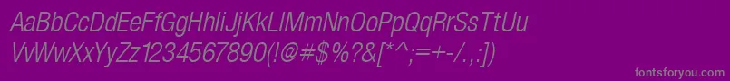 Fonte SansLightCond.Italic – fontes cinzas em um fundo violeta