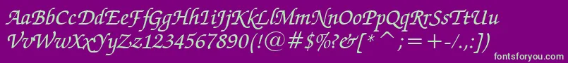ZapfChanceryMediumItalicBt-fontti – vihreät fontit violetilla taustalla