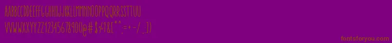 フォントAracneUltraCondensedRegular – 紫色の背景に茶色のフォント