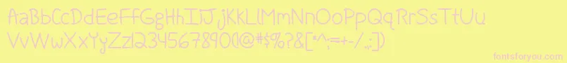 FightForOurLoveBoldByMistisFonts-fontti – vaaleanpunaiset fontit keltaisella taustalla