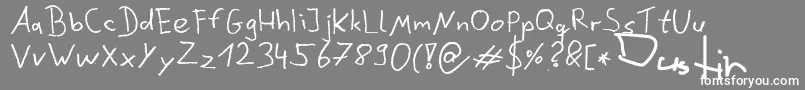 DustinScribble-fontti – valkoiset fontit harmaalla taustalla