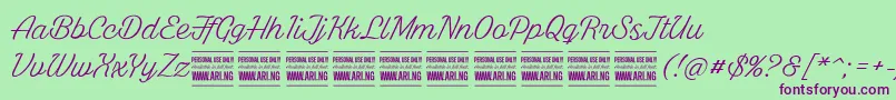 Czcionka WhitelarchPersonalUse – fioletowe czcionki na zielonym tle