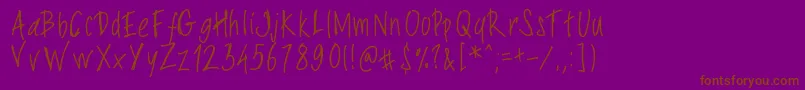 Czcionka Pwslimyfonts – brązowe czcionki na fioletowym tle