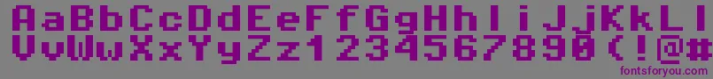 Pixeloperatormono8Bold-Schriftart – Violette Schriften auf grauem Hintergrund