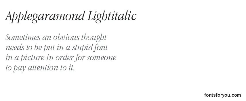 Applegaramond Lightitalic-fontti