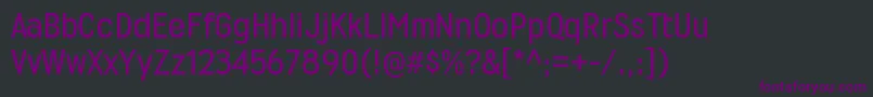 Czcionka WyvernrgRegular – fioletowe czcionki na czarnym tle