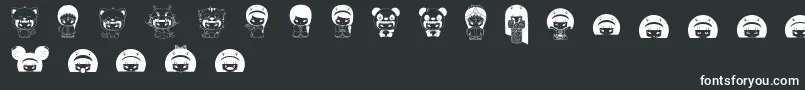 MayumiGumi Font – White Fonts on Black Background