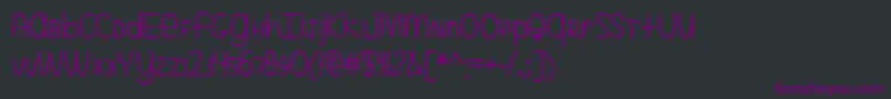 Czcionka EvenMoreMixedUpTtf – fioletowe czcionki na czarnym tle