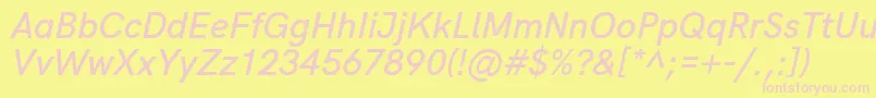 HkgroteskSemibolditalic-fontti – vaaleanpunaiset fontit keltaisella taustalla