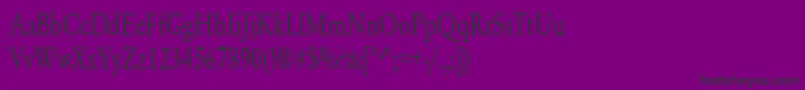 YearlindNormalCondensed-Schriftart – Schwarze Schriften auf violettem Hintergrund