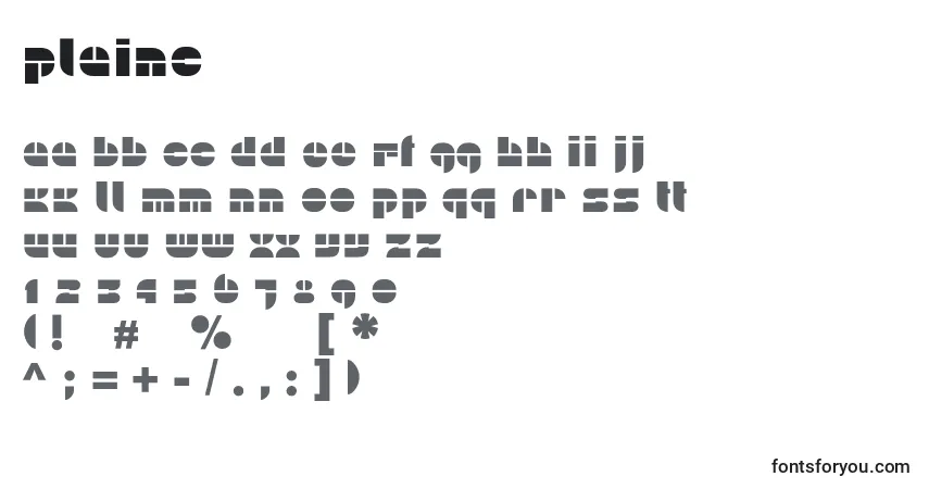 Schriftart Plainc – Alphabet, Zahlen, spezielle Symbole