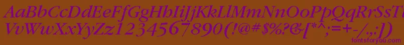 Czcionka GaramondbookettItalic – fioletowe czcionki na brązowym tle