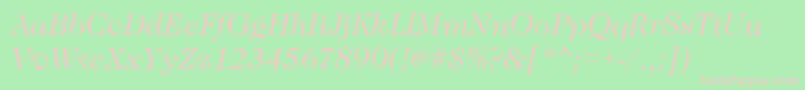 CaslonBookitalic-fontti – vaaleanpunaiset fontit vihreällä taustalla