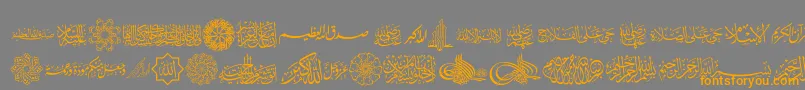 AgaIslamicPhrases-fontti – oranssit fontit harmaalla taustalla