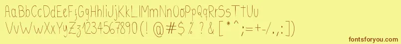 FonteKaus-Schriftart – Braune Schriften auf gelbem Hintergrund