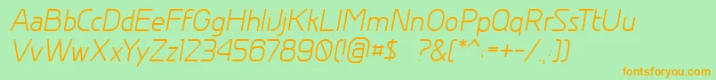 GreyscalebasicItalic-fontti – oranssit fontit vihreällä taustalla