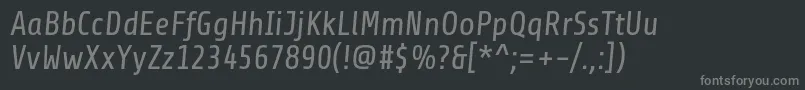 フォントShareItalic – 黒い背景に灰色の文字