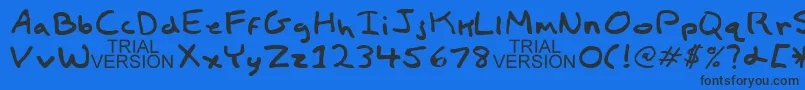 Czcionka ChildsPlayTrialVersion – czarne czcionki na niebieskim tle