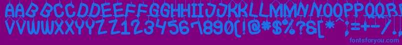 LaQueCuelgaSt-Schriftart – Blaue Schriften auf violettem Hintergrund
