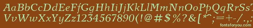 フォントNewjournalcItalic – 緑色の文字が茶色の背景にあります。