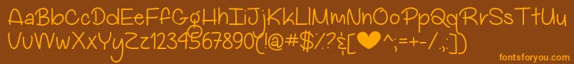 Fonte MyBigHeartDemo – fontes laranjas em um fundo marrom