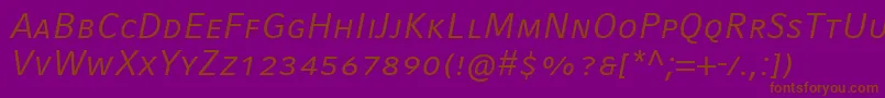 Weitere Informationen zur CompatilFactLtComItalicSmallCaps-Schriftart CompatilFactLtComItalicSmallCaps-Schriftart – Braune Schriften auf violettem Hintergrund