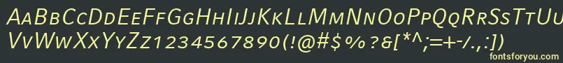 Lisätietoja CompatilFactLtComItalicSmallCaps-fontista CompatilFactLtComItalicSmallCaps-fontti – keltaiset fontit mustalla taustalla