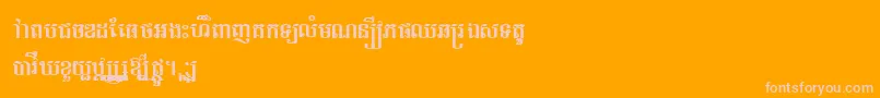 TlaprumRegular-fontti – vaaleanpunaiset fontit oranssilla taustalla