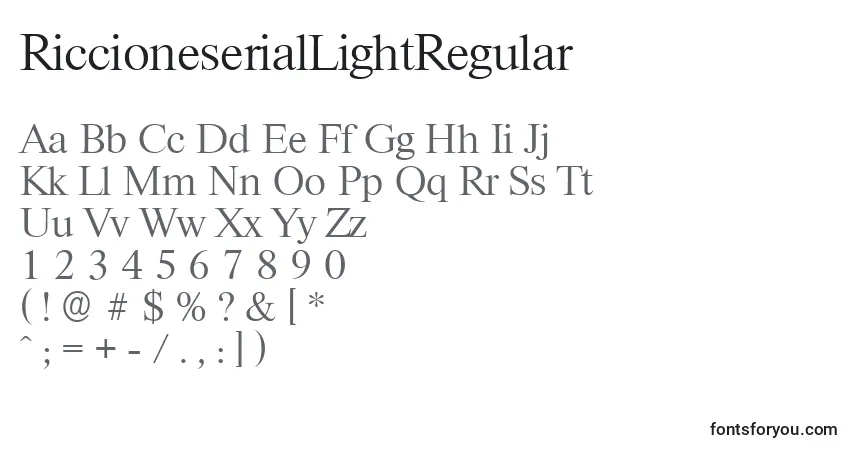 A fonte RiccioneserialLightRegular – alfabeto, números, caracteres especiais