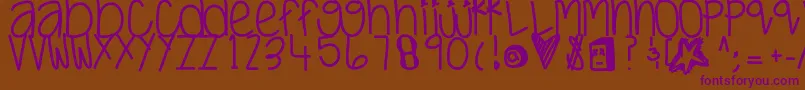 Justwaitandsee-fontti – violetit fontit ruskealla taustalla