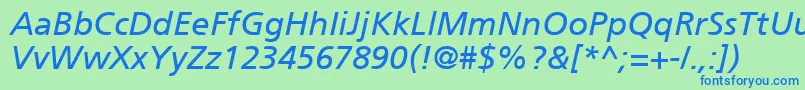 Czcionka ForeignerItalic – niebieskie czcionki na zielonym tle
