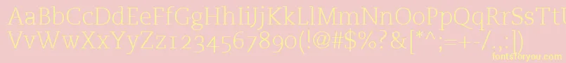 PmnCaecilia45LightOldstyleFigures-Schriftart – Gelbe Schriften auf rosa Hintergrund