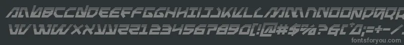 Metalstormhalfital-fontti – harmaat kirjasimet mustalla taustalla