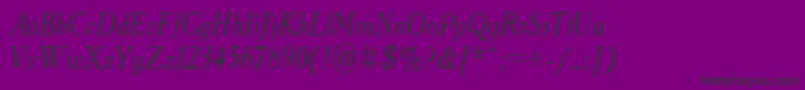 Czcionka AcademyOldNarrowItalic – czarne czcionki na fioletowym tle