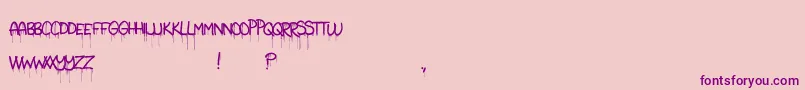 Fonte TakeWarning – fontes roxas em um fundo rosa