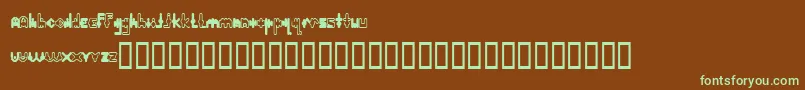 PlasmaPoodleNormal-fontti – vihreät fontit ruskealla taustalla