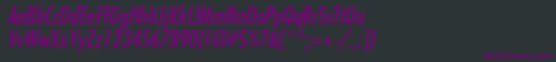 Czcionka FavoritcondcItalic – fioletowe czcionki na czarnym tle