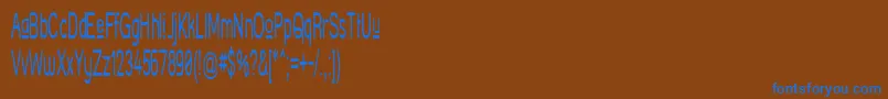 Czcionka StreetCornerUpperNarrower – niebieskie czcionki na brązowym tle
