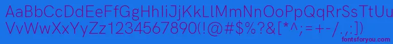 En savoir plus sur la police HkgroteskLight Police HkgroteskLight – polices violettes sur fond bleu