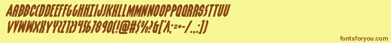 フォントGrendelsmotherexpandital – 茶色の文字が黄色の背景にあります。