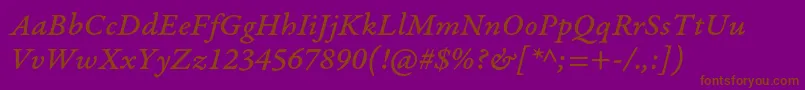 GaramondpremrproMeditcapt-fontti – ruskeat fontit violetilla taustalla