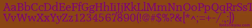 AccoladeRegular-fontti – violetit fontit ruskealla taustalla