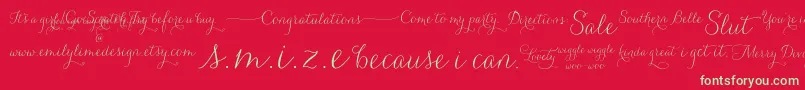 fuente CarolynaWords – Fuentes Verdes Sobre Fondo Rojo