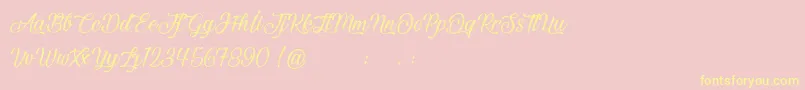 Fonte BeautifulAndOpenhearted – fontes amarelas em um fundo rosa