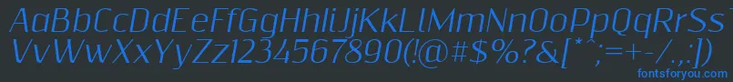 Resagnictoitalic-fontti – siniset fontit mustalla taustalla