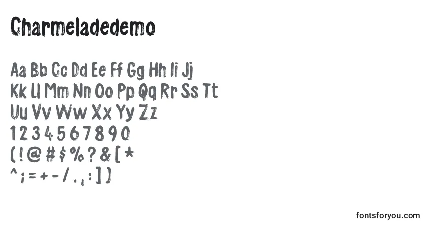 A fonte Charmeladedemo – alfabeto, números, caracteres especiais