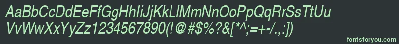 SansNarrowItalic-fontti – vihreät fontit mustalla taustalla