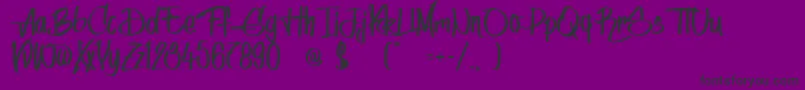 IndyWomen-fontti – mustat fontit violetilla taustalla